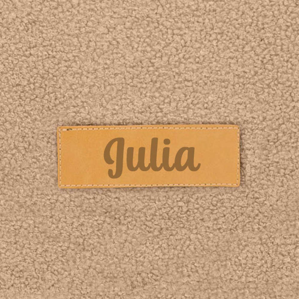 Vaiko vardo užrašas ant kamuolių baseino