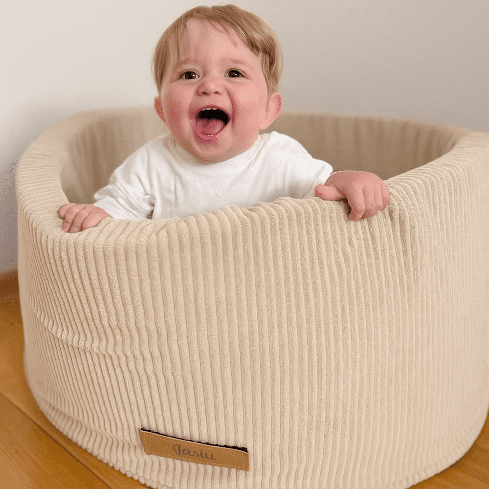 personalizuotas putplasčio kamuoliukų baseinas ŠVIESIAI KREMINIS VELDAS 200 kamuoliukų komplekte