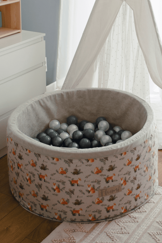 Personalizuota LISKI putplasčio kamuoliukų baseinas, 200 kamuoliukų komplekte