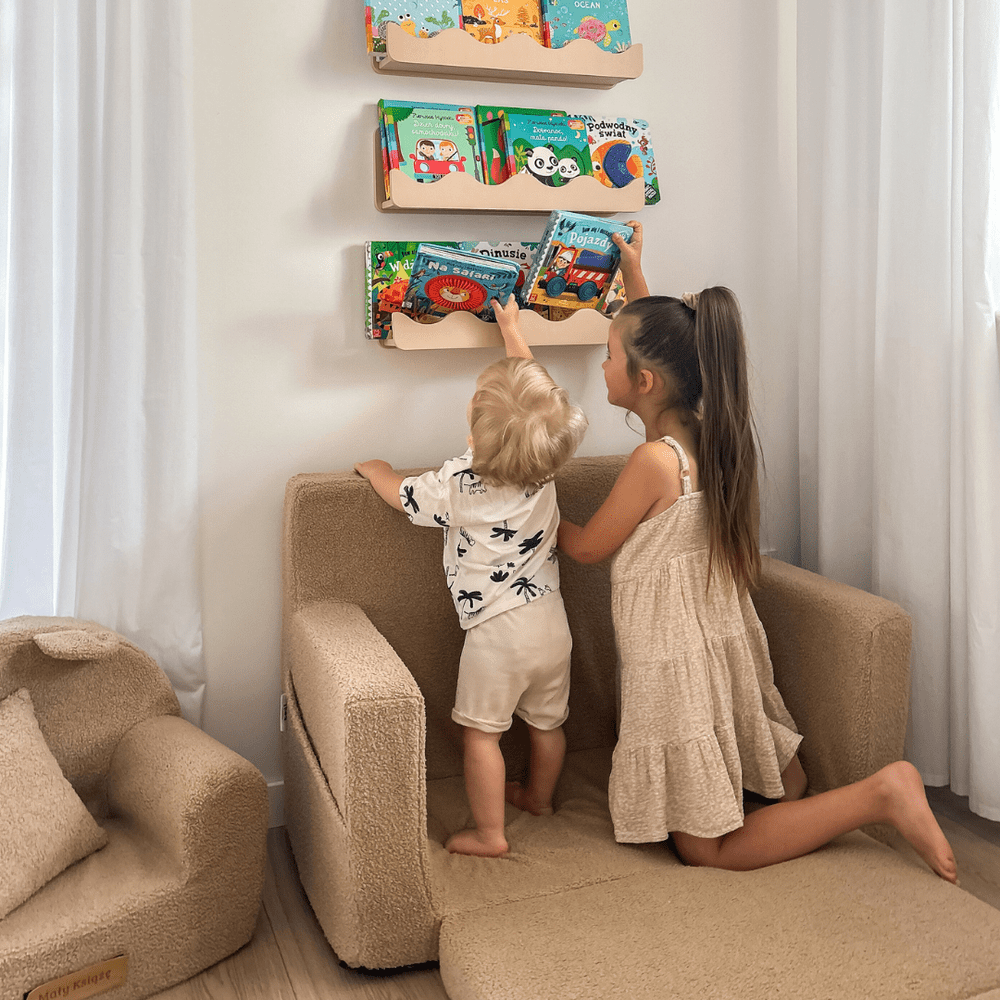 Sulankstoma personalizuota vaikiška putplasčio sofa, tamsi ėriena