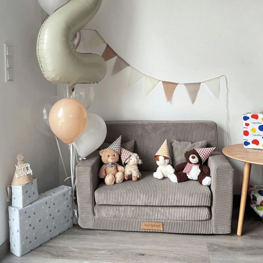 Sulankstoma personalizuota vaikiška putplasčio sofa be velveto